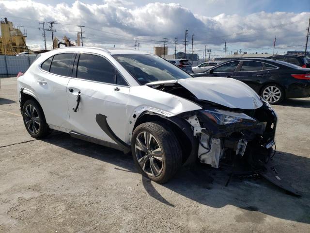 JTHY3JBH9K2002659 - 2019 LEXUS UX 200 WHITE photo 4