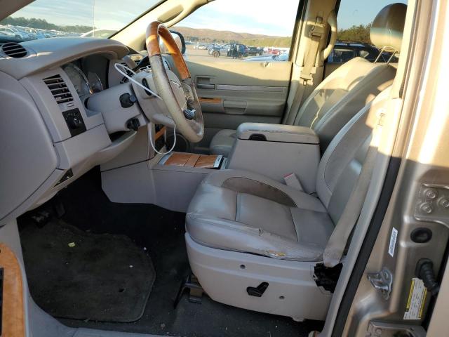 1A8HW58T89F710828 - 2009 CHRYSLER ASPEN LIMITED GOLD photo 7