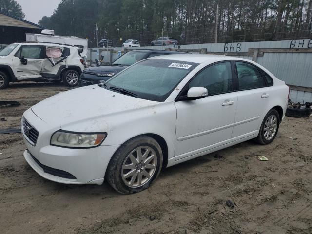 2008 VOLVO S40 2.4I, 