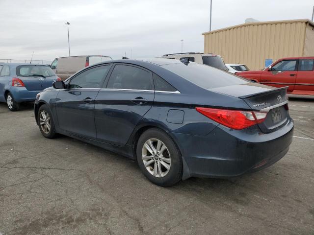 5NPEB4AC3DH675799 - 2013 HYUNDAI SONATA GLS BLUE photo 2