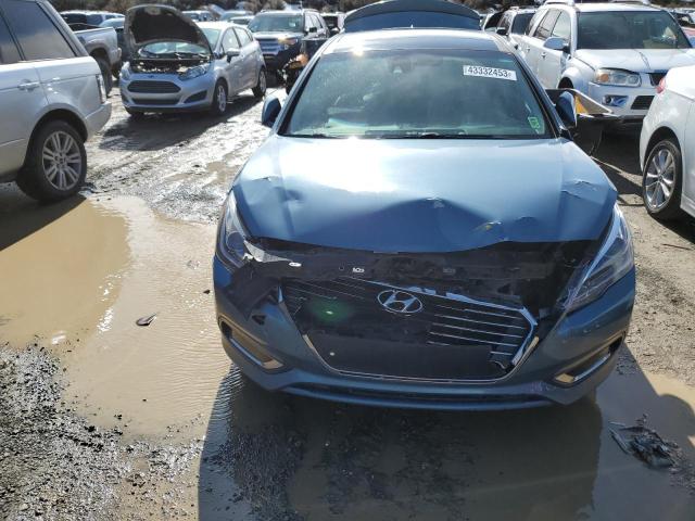 KMHE34L12GA009758 - 2016 HYUNDAI SONATA HYBRID BLUE photo 5