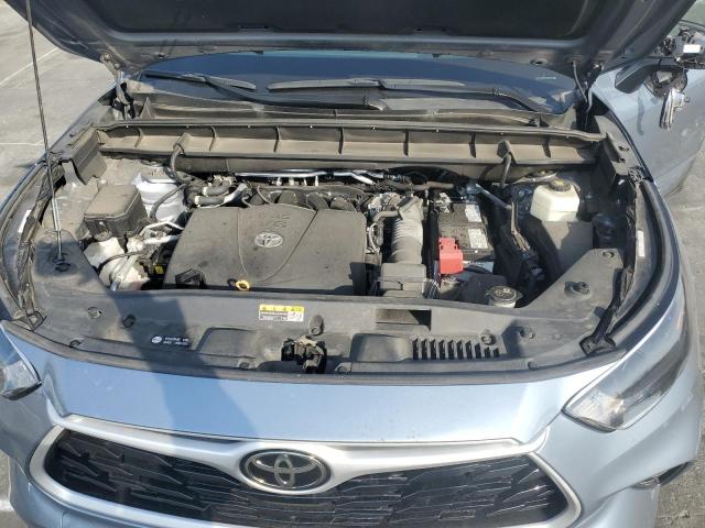 5TDHZRAH6NS098358 - 2022 TOYOTA HIGHLANDER XLE 蓝色 照片 12