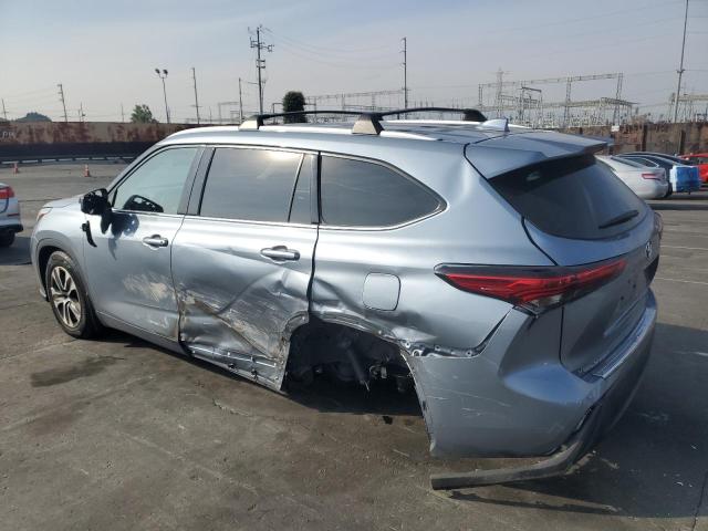 5TDHZRAH6NS098358 - 2022 TOYOTA HIGHLANDER XLE 蓝色 照片 2