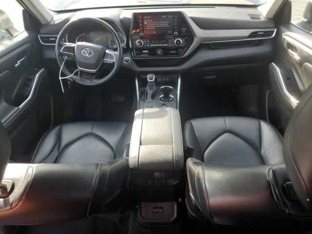 5TDHZRAH6NS098358 - 2022 TOYOTA HIGHLANDER XLE 蓝色 照片 8