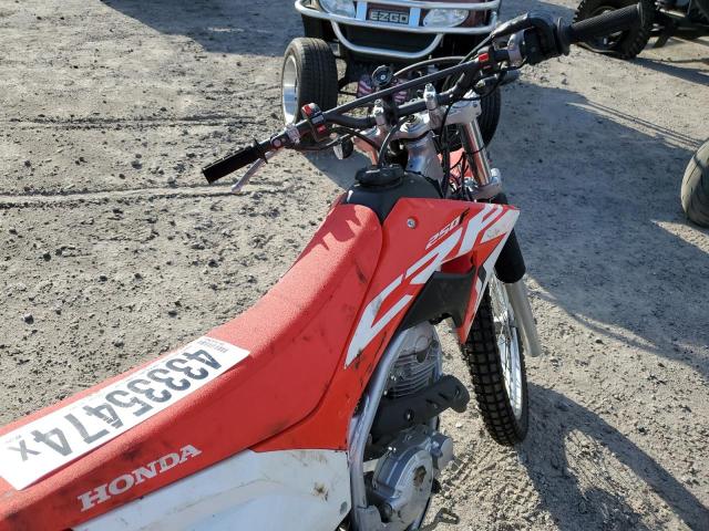 9C2ME1346MR403757 - 2021 HONDA CRF250 F RED photo 5