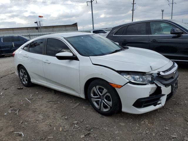 19XFC2F59JE009028 - 2018 HONDA CIVIC LX WHITE photo 4