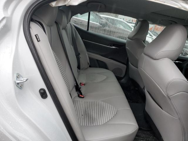 4T1T11BK3RU123372 - 2024 TOYOTA CAMRY SE NIGHT SHADE WHITE photo 10