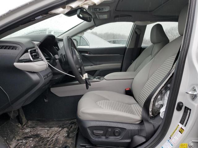 4T1T11BK3RU123372 - 2024 TOYOTA CAMRY SE NIGHT SHADE WHITE photo 7