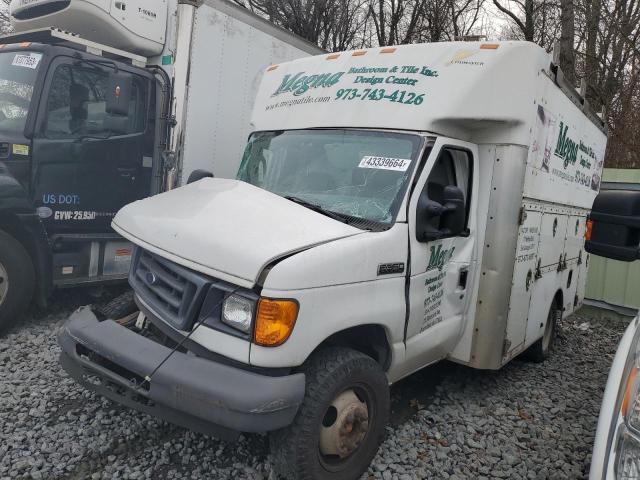 2006 FORD ECONOLINE E350 SUPER DUTY CUTAWAY VAN, 