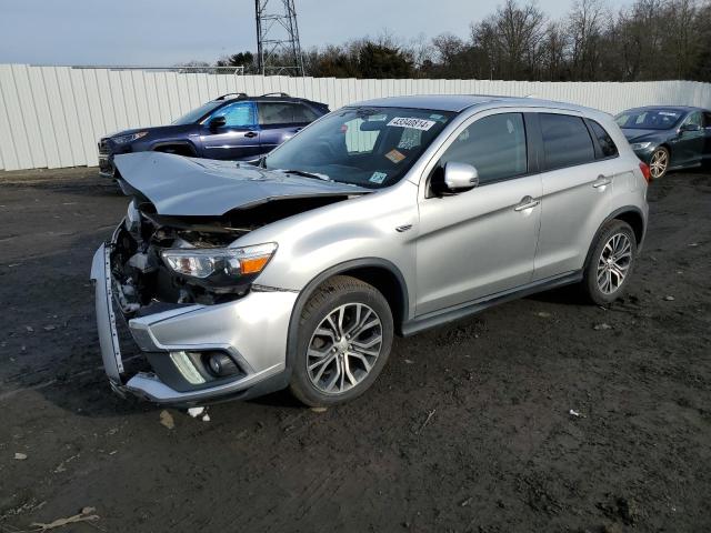 JA4AR3AU9KU011257 - 2019 MITSUBISHI OUTLANDER ES SILVER photo 1