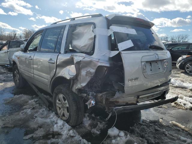 5FNYF18258B042156 - 2008 HONDA PILOT VP SILVER photo 2