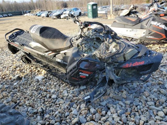 2019 SKI DOO SNOWMOBILE, 