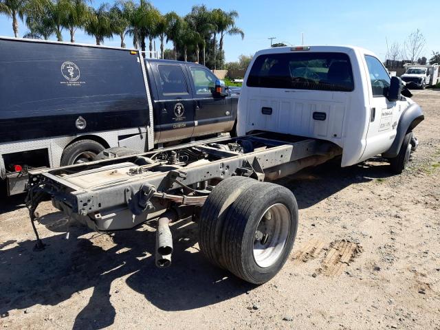 1FDUF4GT5EEB82369 - 2014 FORD F450 SUPER DUTY WHITE photo 3