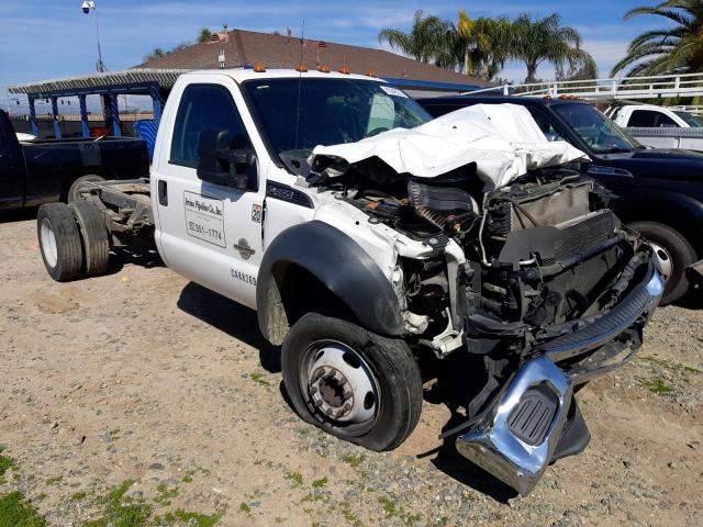 1FDUF4GT5EEB82369 - 2014 FORD F450 SUPER DUTY WHITE photo 4