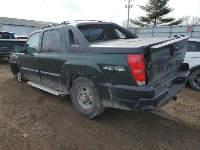 3GNGK23G82G242943 - 2002 CHEVROLET AVALANCHE K2500 GREEN photo 2