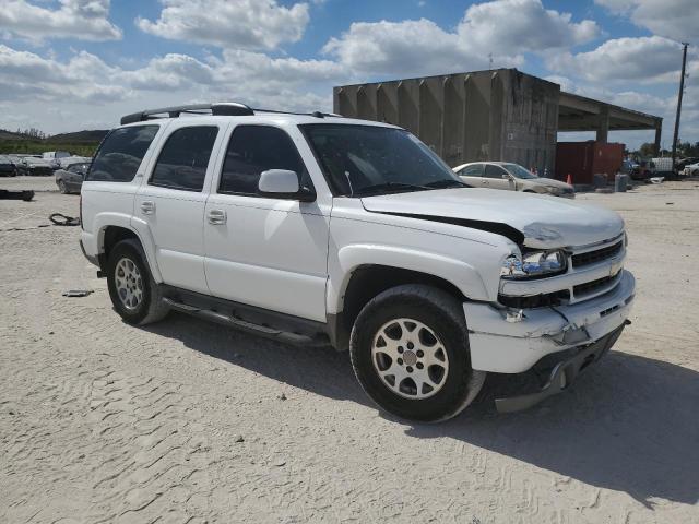 1GNEC13T25R180892 - 2005 CHEVROLET TAHOE C1500 WHITE photo 4