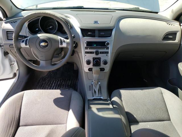 1G1ZC5E0XCF237741 - 2012 CHEVROLET MALIBU 1LT WHITE photo 8