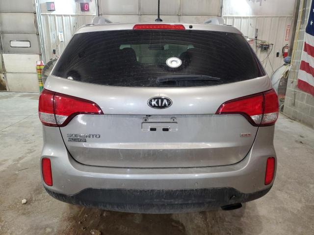 5XYKTCA63FG652926 - 2015 KIA SORENTO LX SILVER photo 6