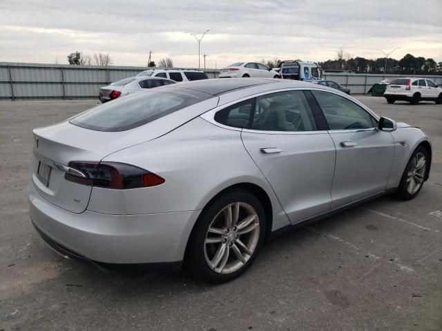 5YJSA1CNXDFP06824 - 2013 TESLA MODEL S 银色 照片 3