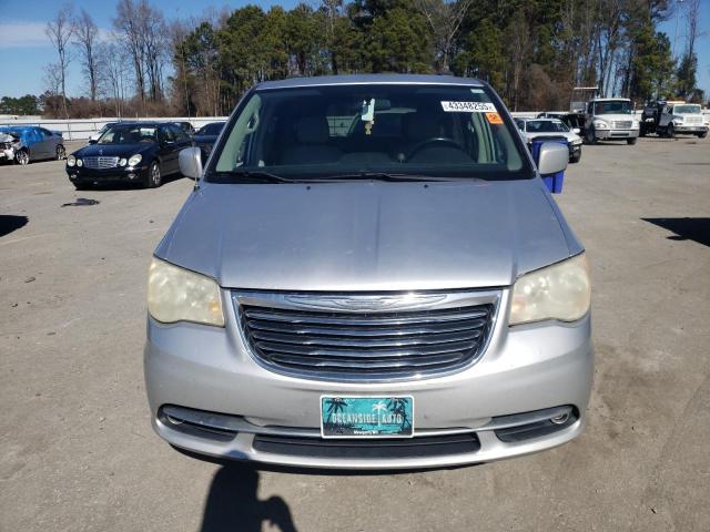 2A4RR8DG3BR702304 - 2011 CHRYSLER TOWN & COU TOURING L SILVER photo 5