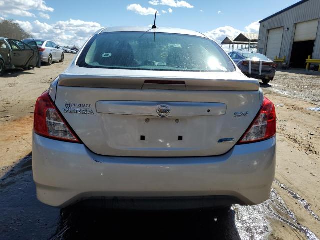 3N1CN7AP0GL861424 - 2016 NISSAN VERSA S SILVER photo 6