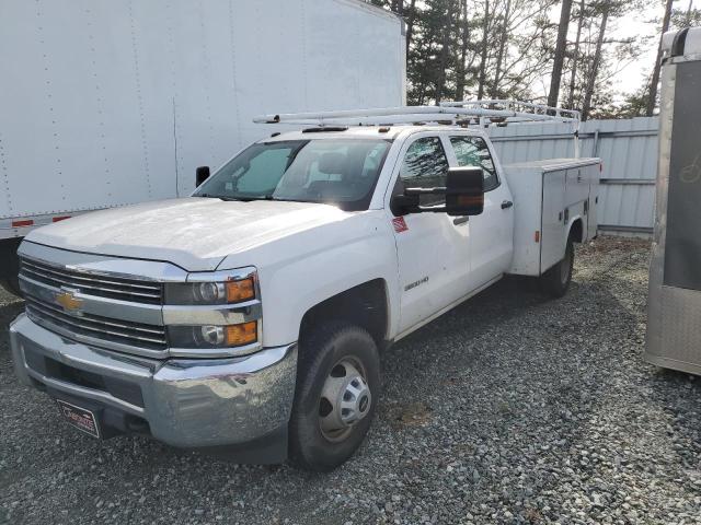 1GB4CYCG0FF567853 - 2015 CHEVROLET SILVERADO C3500 WHITE photo 2