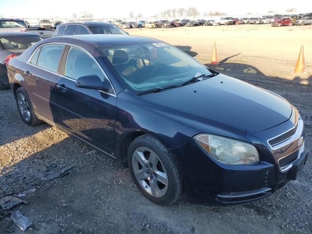 1G1ZC5EBXAF113077 - 2010 CHEVROLET MALIBU 1LT BLUE photo 4