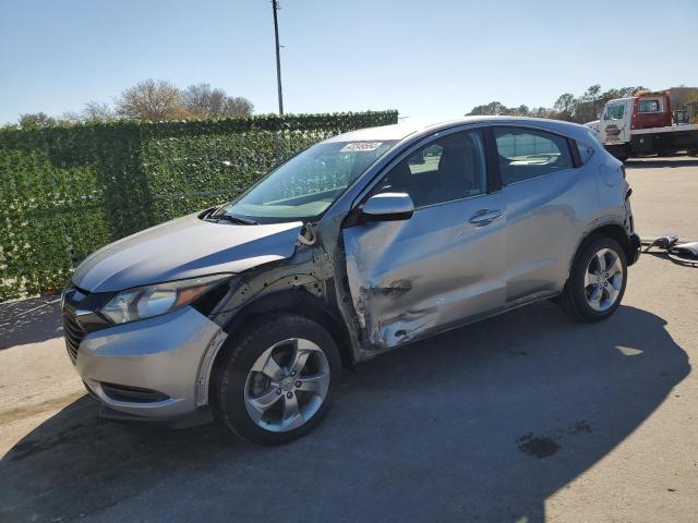 3CZRU5H37JM718256 - 2018 HONDA HR-V LX SILVER photo 1