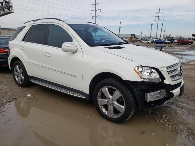 4JGBB8GB9AA558879 - 2010 MERCEDES-BENZ ML 350 4MATIC WHITE photo 4