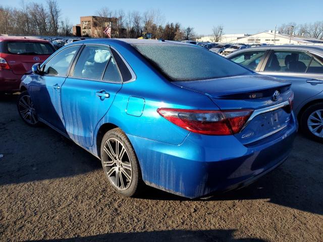 4T1BF1FK3GU563595 - 2016 TOYOTA CAMRY LE BLUE photo 2