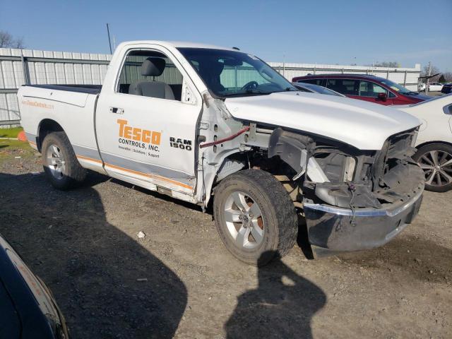 3C6JR6AG4HG770841 - 2017 RAM 1500 ST WHITE photo 4