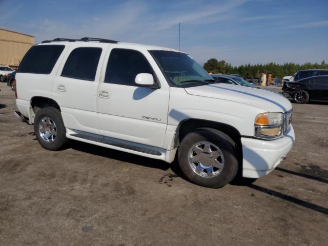 1GKEK63UX1J262450 - 2001 GMC DENALI WHITE photo 4