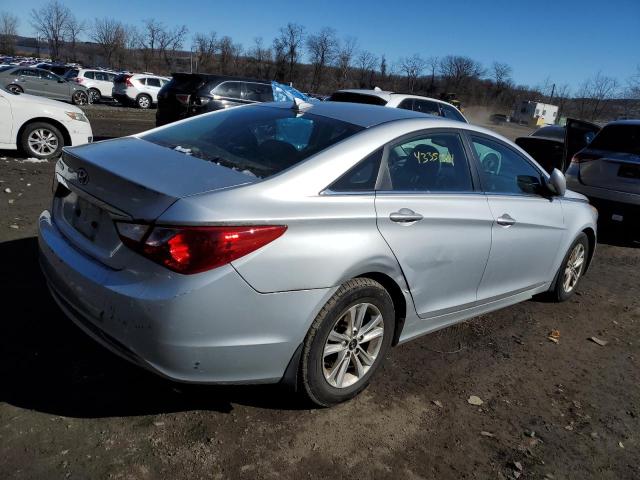 5NPEB4AC0DH599068 - 2013 HYUNDAI SONATA GLS SILVER photo 3