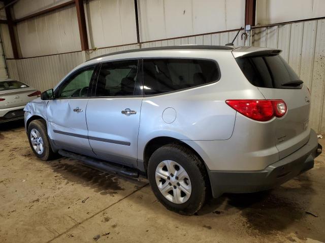 1GNLVEED7AJ227809 - 2010 CHEVROLET TRAVERSE LS SILVER photo 2