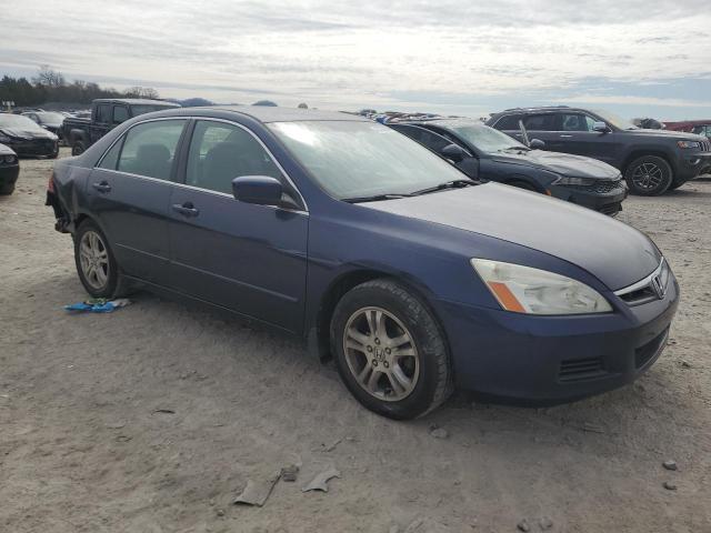 1HGCM56377A002396 - 2007 HONDA ACCORD SE BLUE photo 4