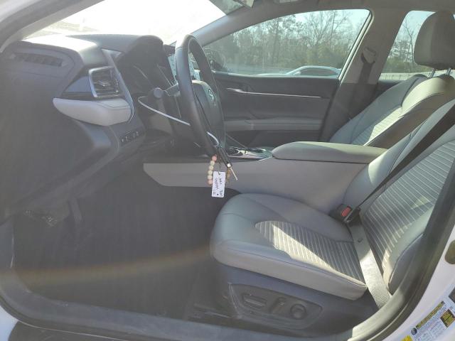 4T1G11AK9PU831383 - 2023 TOYOTA CAMRY SE NIGHT SHADE WHITE photo 7