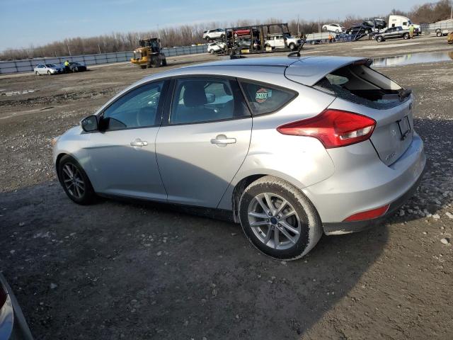 1FADP3K27FL316263 - 2015 FORD FOCUS SE SILVER photo 2