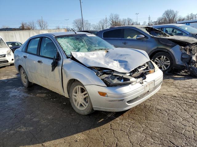 1FAFP34P73W328991 - 2003 FORD FOCUS SE SILVER photo 4