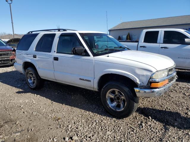 1GNCS13W61K203663 - 2001 CHEVROLET BLAZER WHITE photo 4