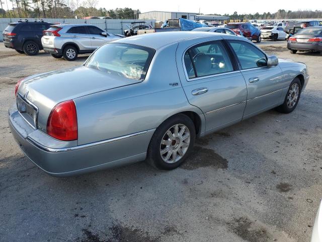 1LNHM82W36Y607989 - 2006 LINCOLN TOWN CAR SIGNATURE LIMITED BLUE photo 3