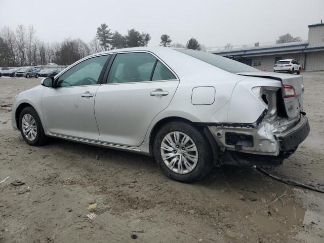 4T1BF1FKXCU127997 - 2012 TOYOTA CAMRY BASE SILVER photo 2