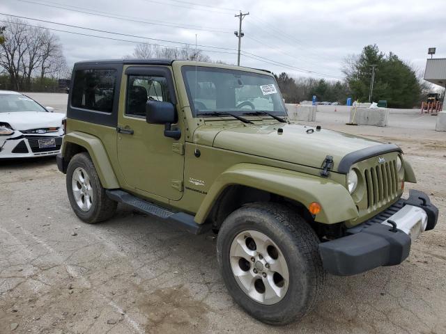 1C4AJWBG9DL684601 - 2013 JEEP WRANGLER SAHARA GREEN photo 4