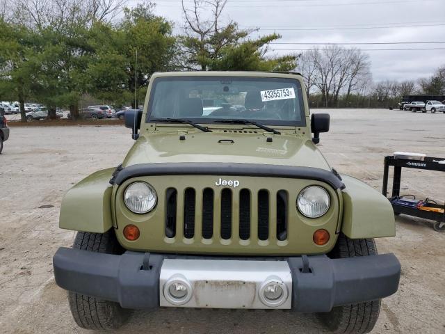 1C4AJWBG9DL684601 - 2013 JEEP WRANGLER SAHARA GREEN photo 5