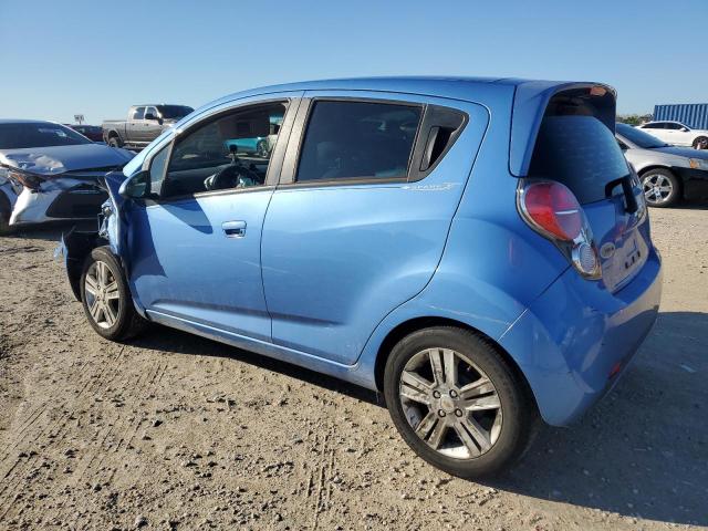 KL8CB6S95FC746689 - 2015 CHEVROLET SPARK LS BLUE photo 2