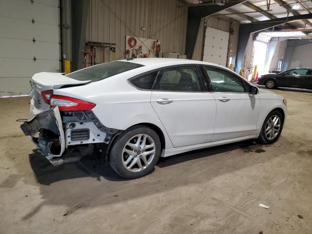 3FA6P0H72FR248109 - 2015 FORD FUSION SE WHITE photo 3