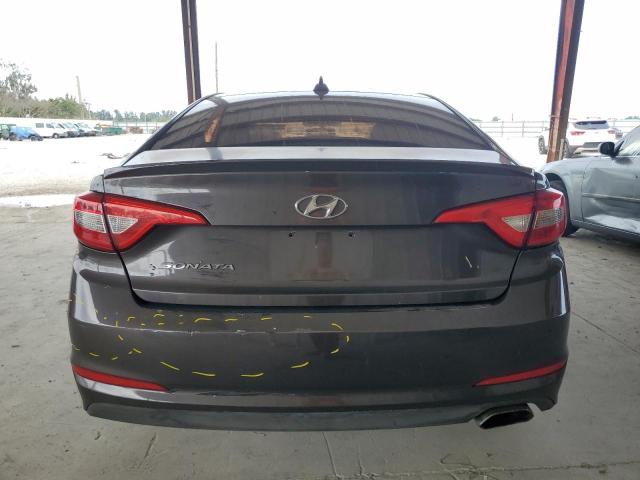 5NPE24AF3FH192603 - 2015 HYUNDAI SONATA SE GRAY photo 6