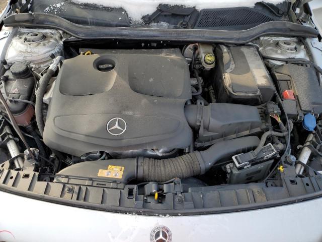 WDCTG4GB5JJ453673 - 2018 MERCEDES-BENZ GLA 250 4MATIC SILVER photo 12