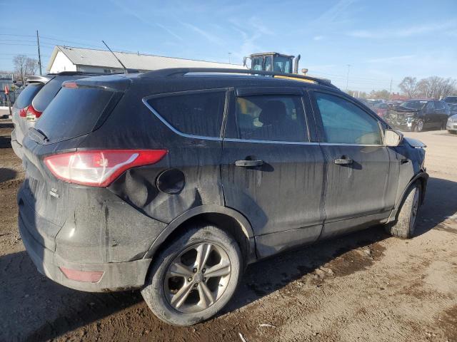 1FMCU9G99FUC67287 - 2015 FORD ESCAPE SE BLACK photo 3