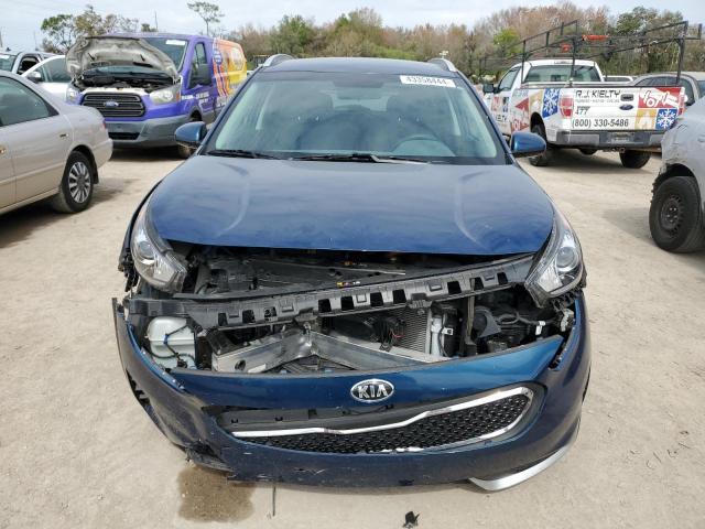 KNDCB3LC1H5070961 - 2017 KIA NIRO FE BLUE photo 5