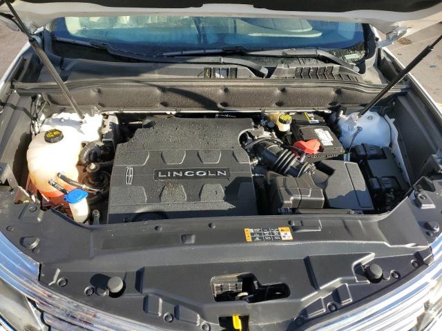 2LMPJ8LR6HBL37125 - 2017 LINCOLN MKX RESERVE أبيض صورة 12